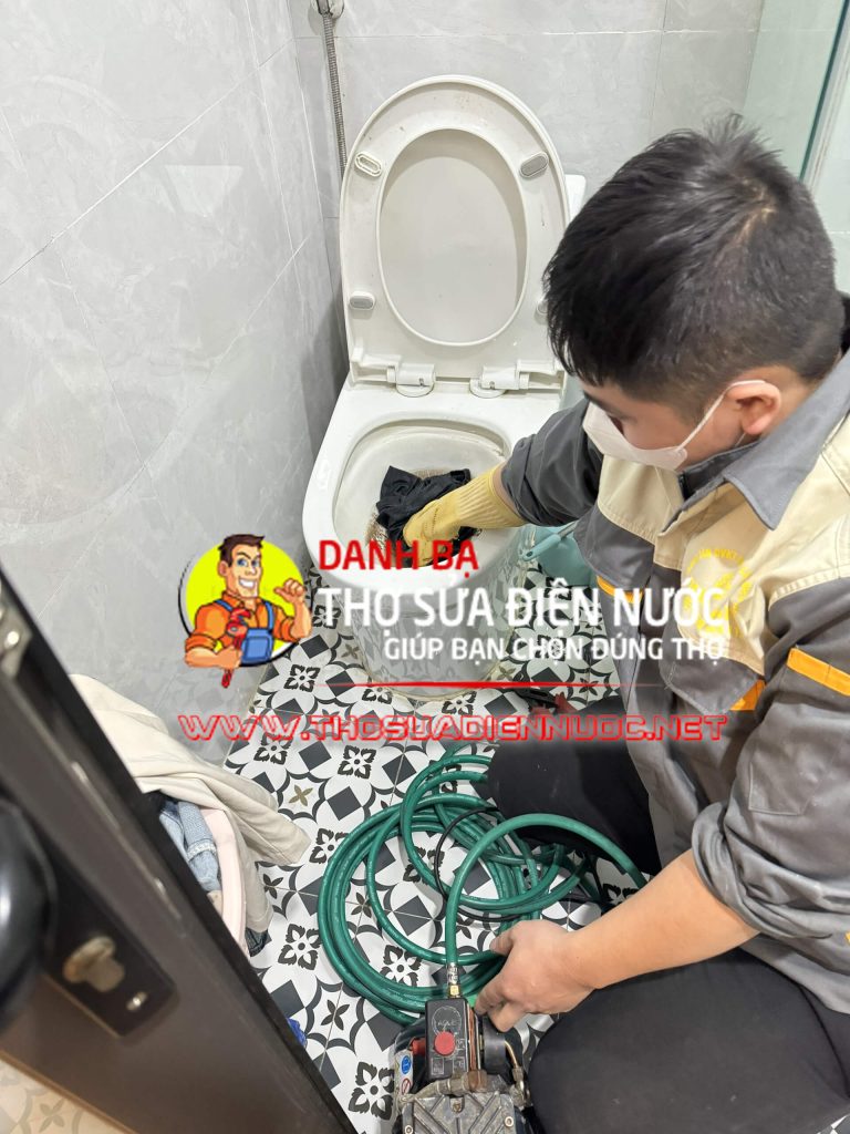 Thông Tắc Cống Urenco Công Nghệ Hiện Đại, Hiệu Quả 100%